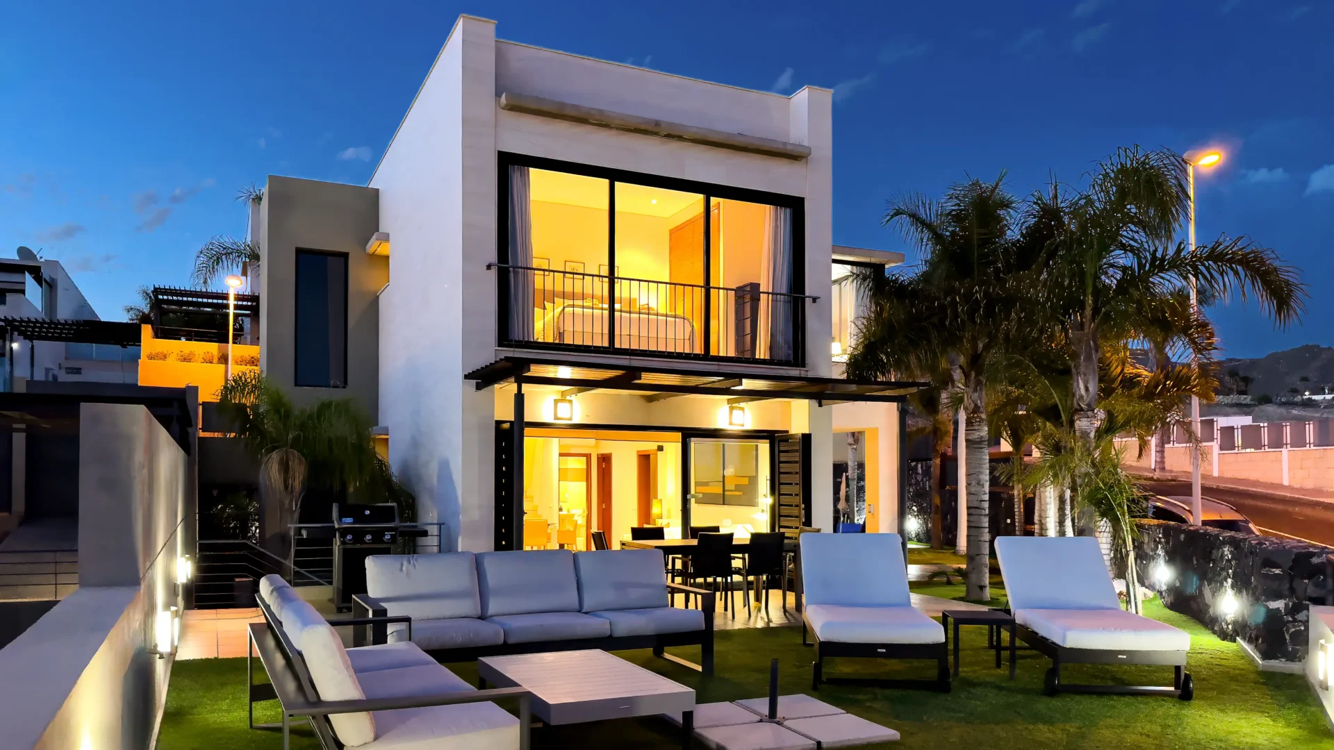 Modern holiday villa in Costa Adeje