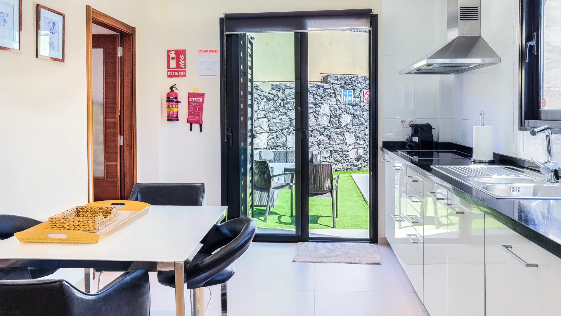 Fully equipped kitchen at Villa Julia in Costa Adeje