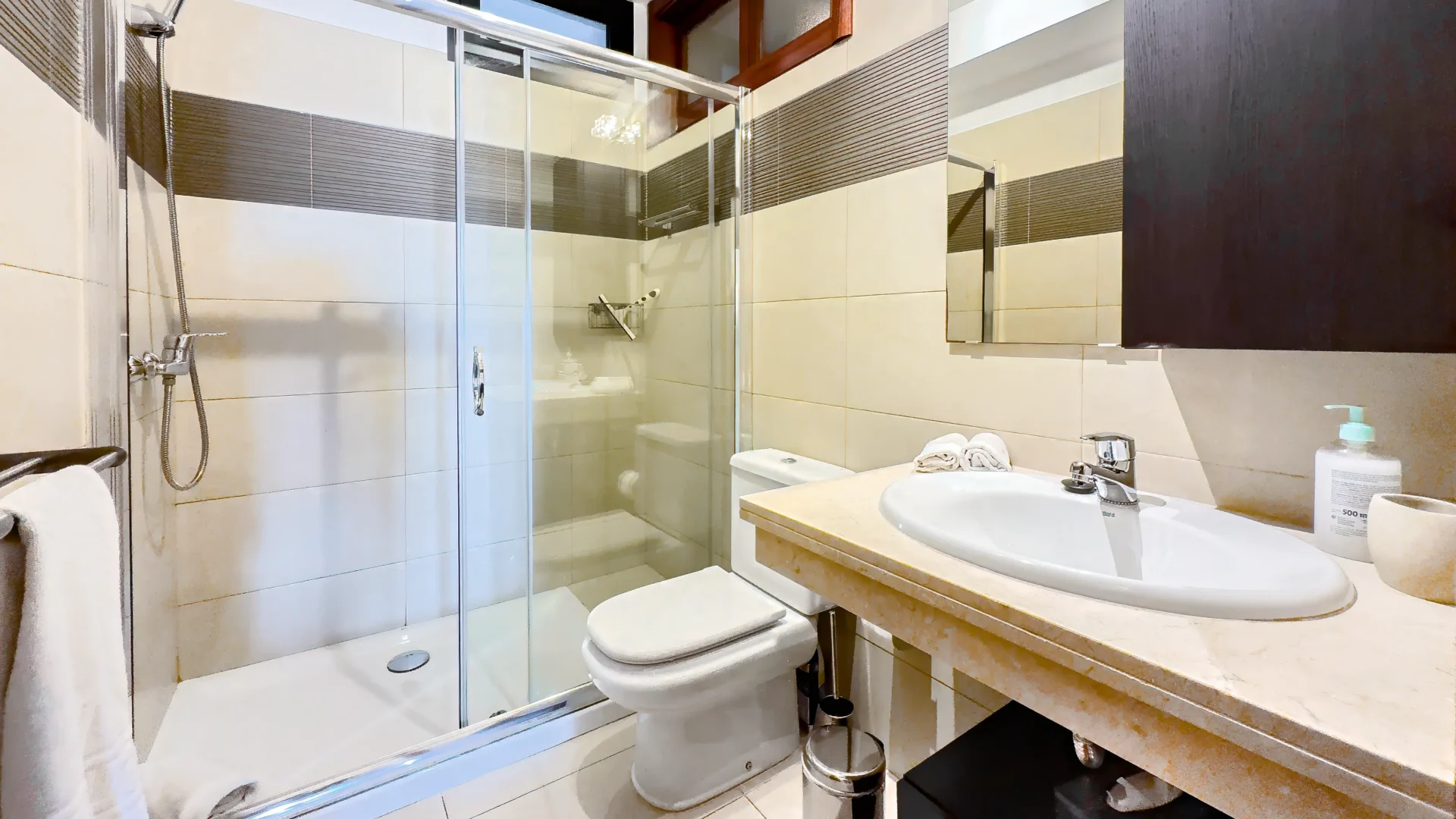 Have a great holiday with your family at Villa Julia in Costa Adeje, Tenerife