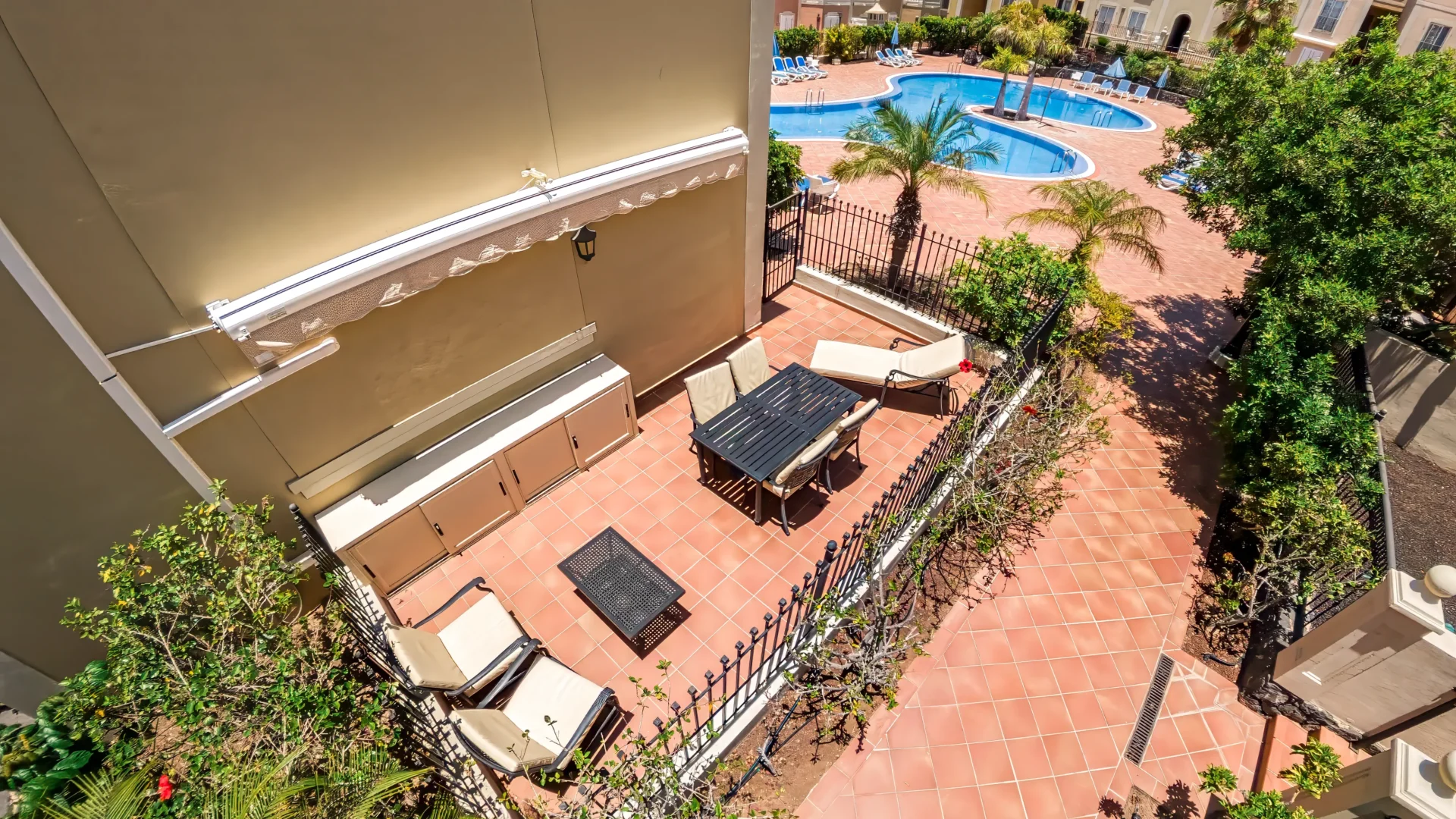 holiday home in Palm-Mar with large terrace next to the pool