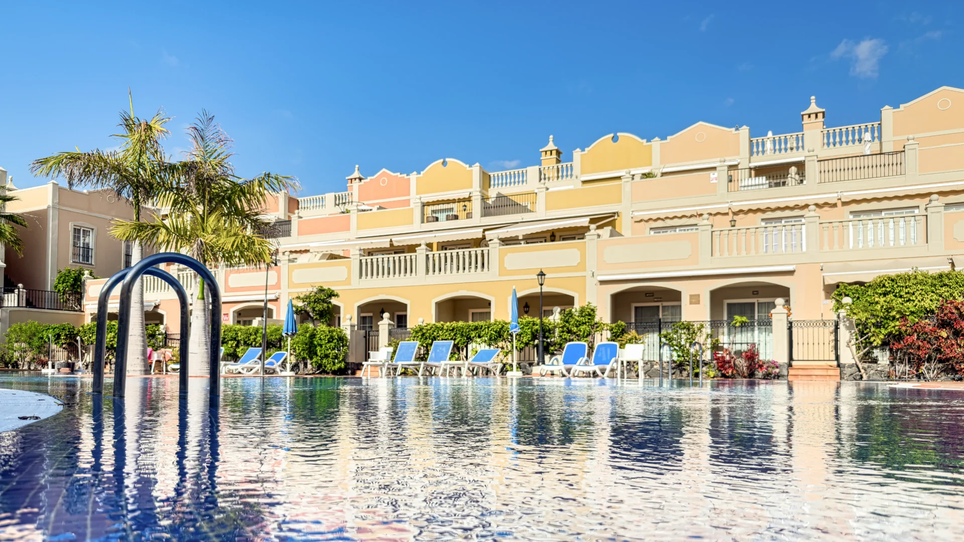 Paraiso Poolside Townhouse in Palm-Mar, Tenerife