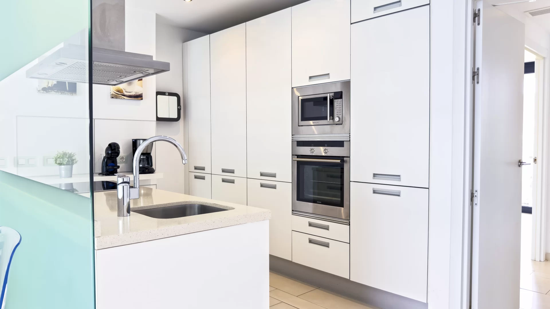 Kitchen at Las Olas Luxury apartment in Palm-Mar