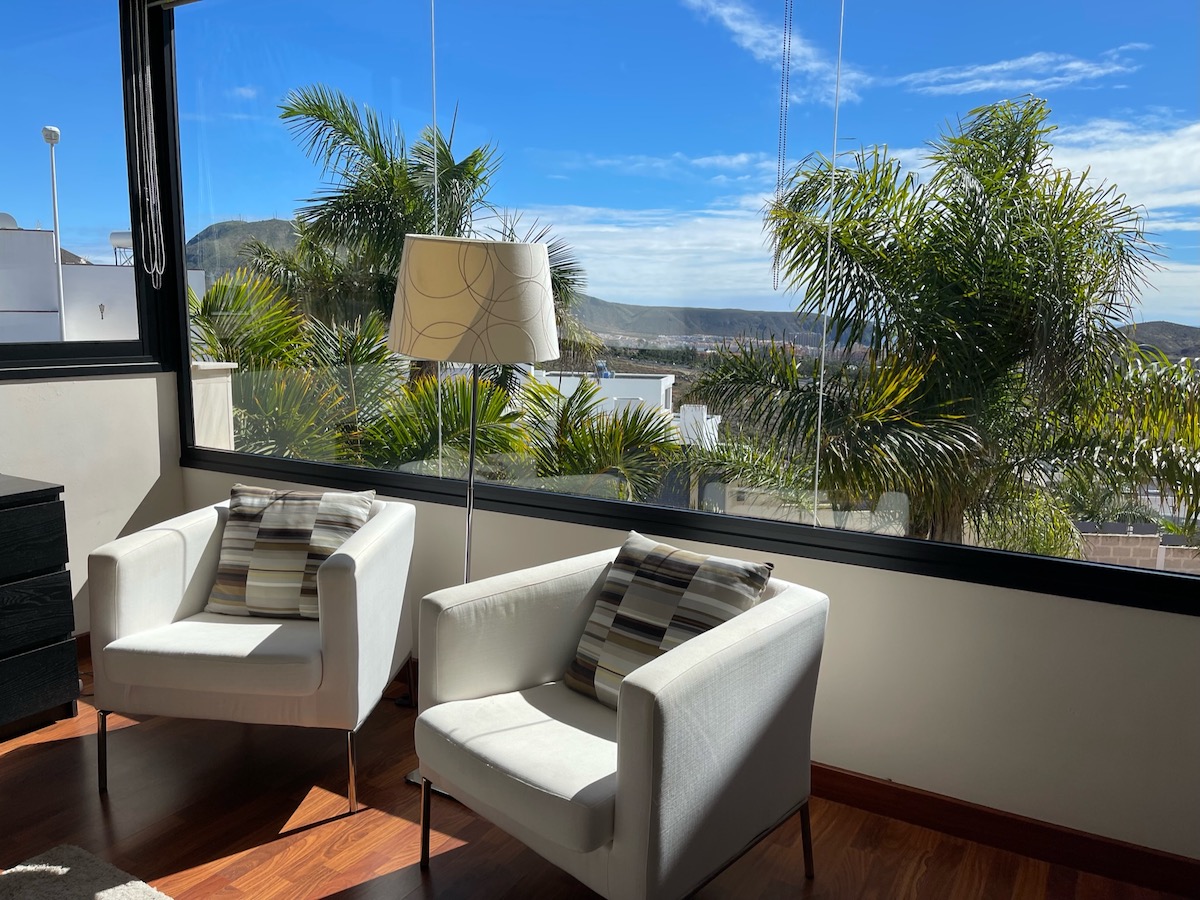 villa-julia-costa-adeje-master-bedroom-6